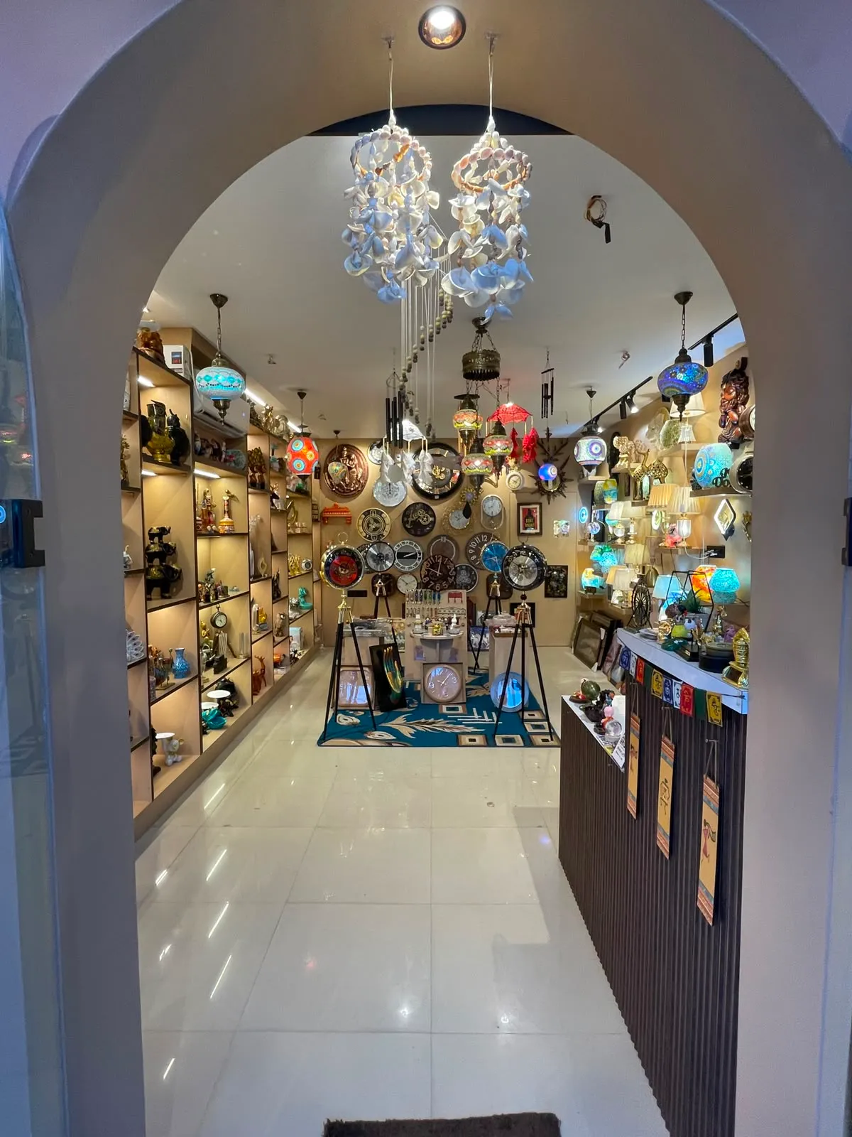 The Home Darbaar Turkish Chandelier Logo